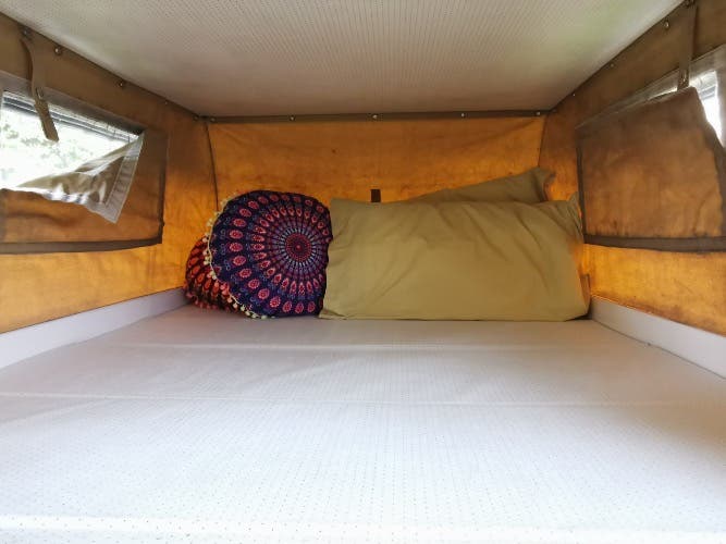 1978 VW Camper (Australian conversion) Campmobile.